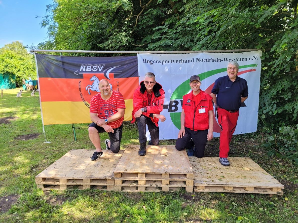 Holger Cassel (NBSV), Michael Deppe (BVNW), Patrik Domes (KR), Bernd Fink (BVSH)