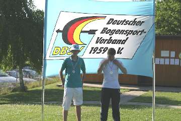 Fotos vom Wettkampf, Pause und Siegerehrung von der LM FITA in Vellmar vom 02. Juli 2006-48